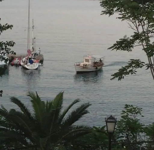 Lymperakis Holiday home *